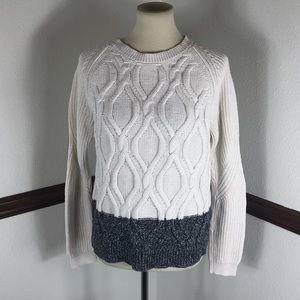 Woman’s Gap cable knit sweater size M